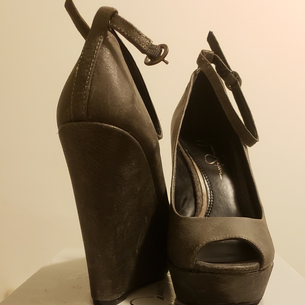 Jessica Simpson Wedges - Picture 2 of 3